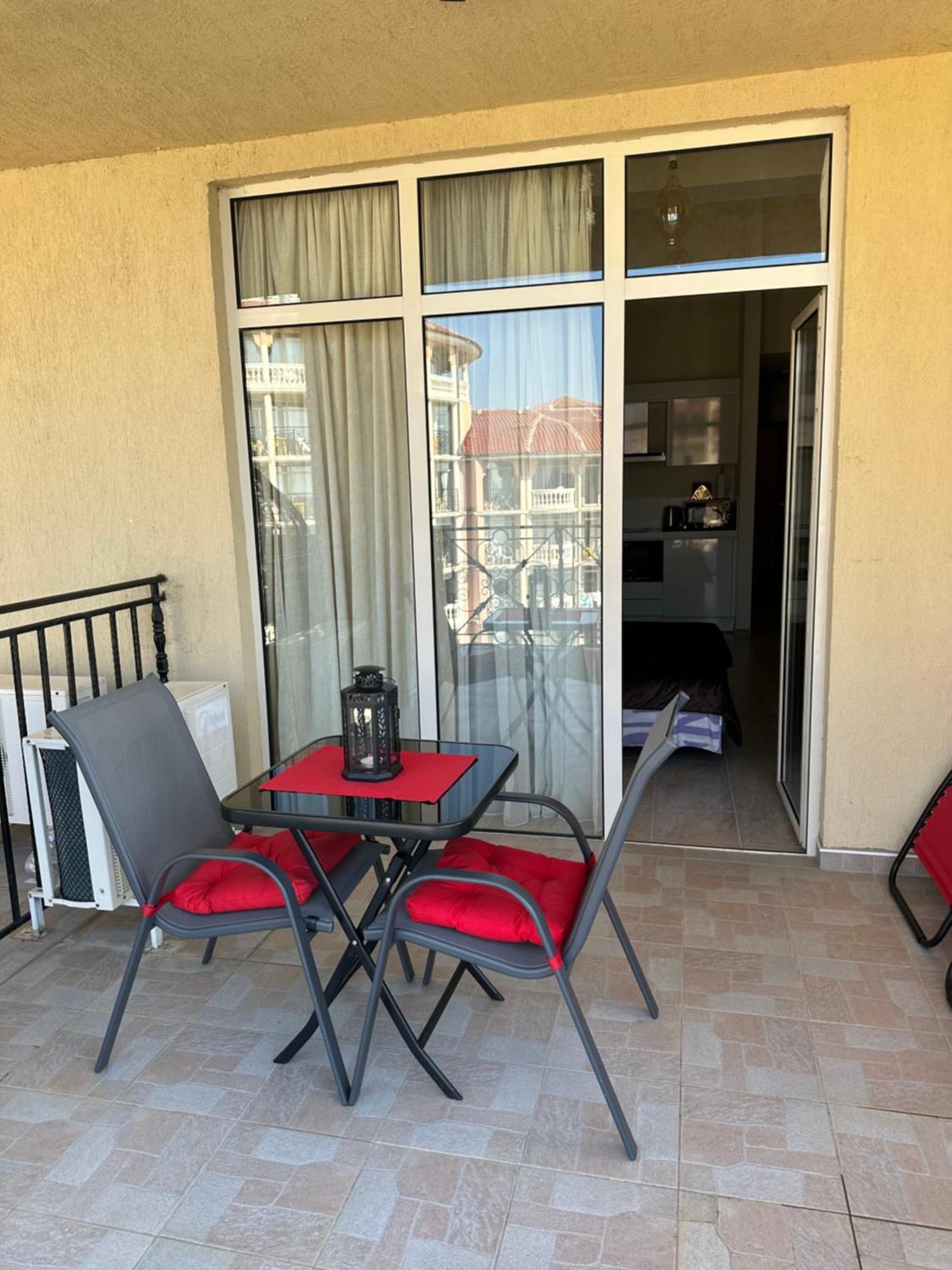Andalusia Apartments Елените Экстерьер фото